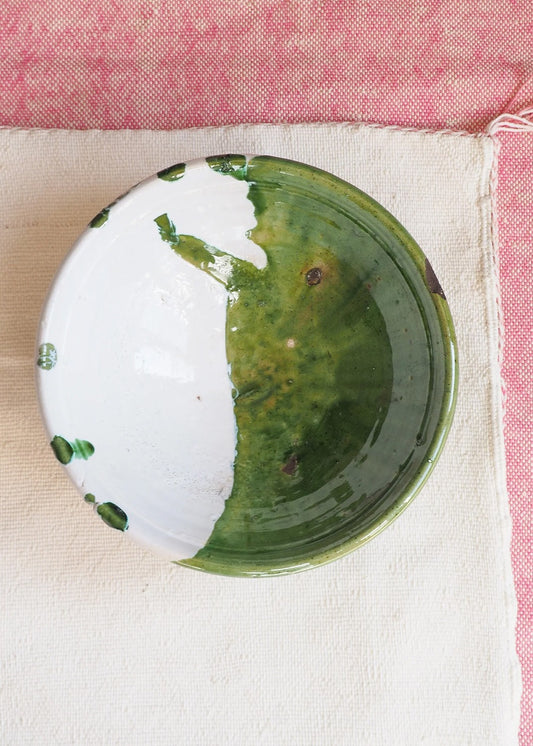 Green & White Tamegroute 50/50 Glaze Granola Bowl